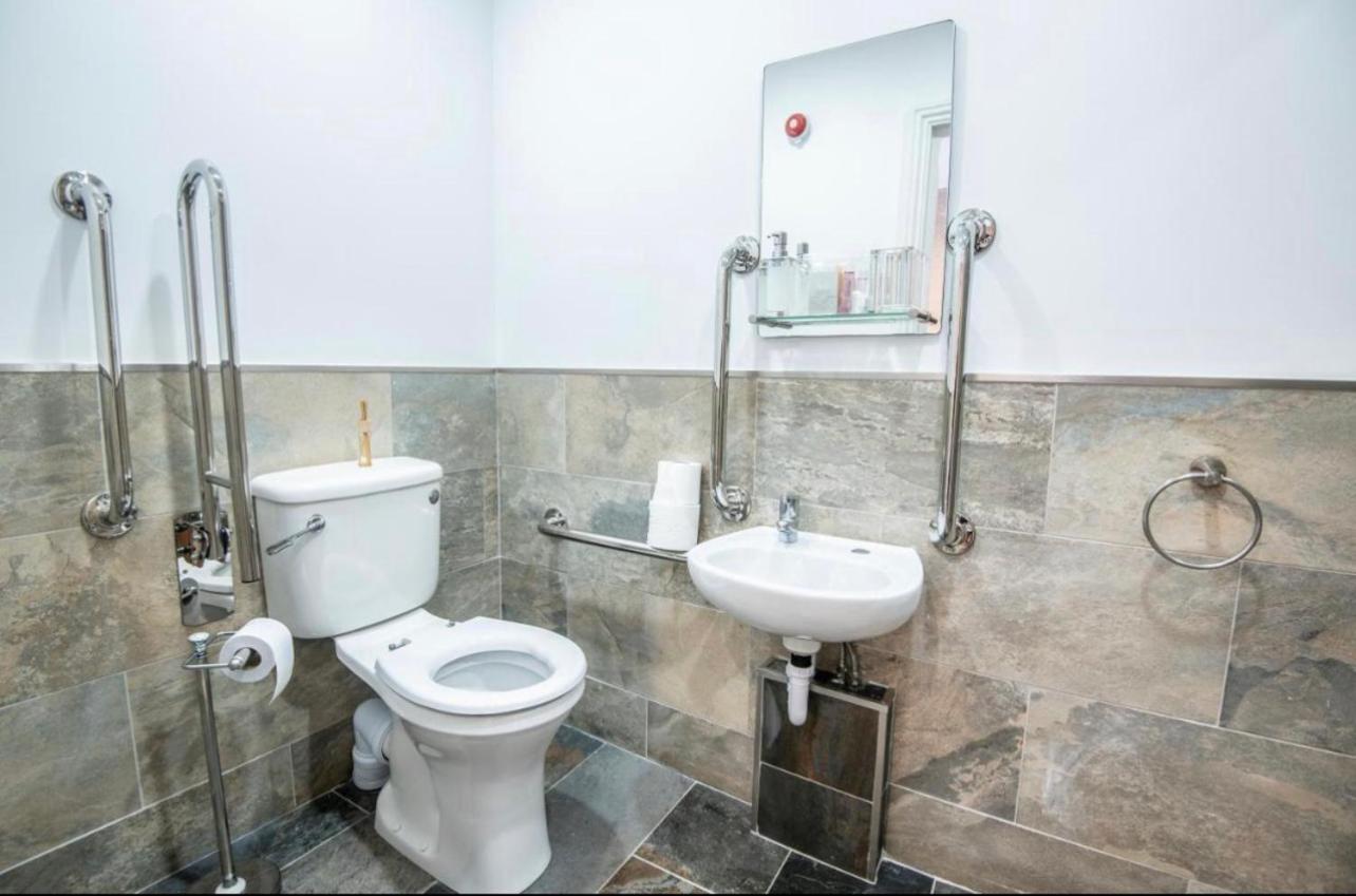 רוטרהאם The George Wright Boutique Hotel, Bar & Restaurant מראה חיצוני תמונה