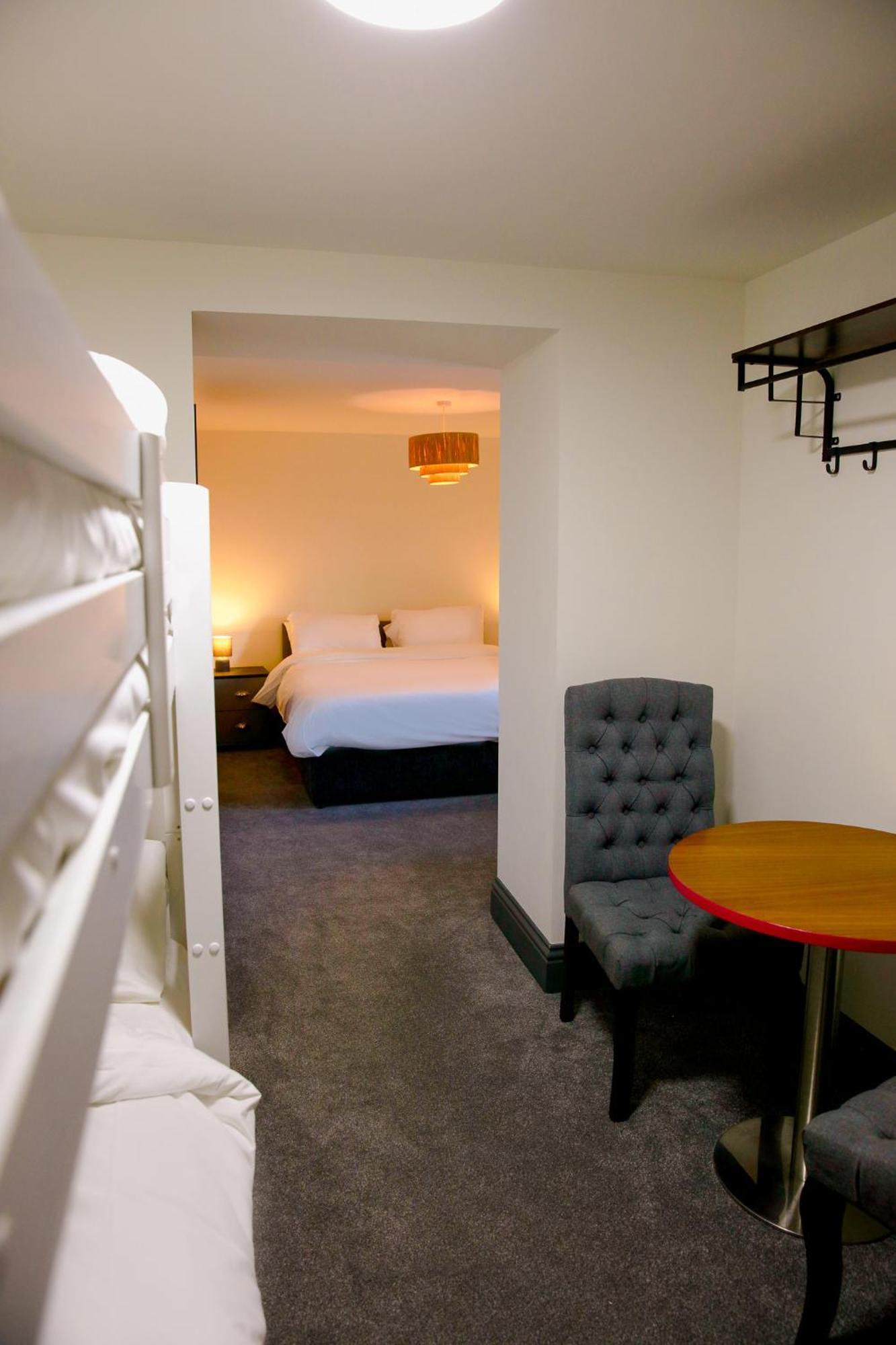 רוטרהאם The George Wright Boutique Hotel, Bar & Restaurant מראה חיצוני תמונה